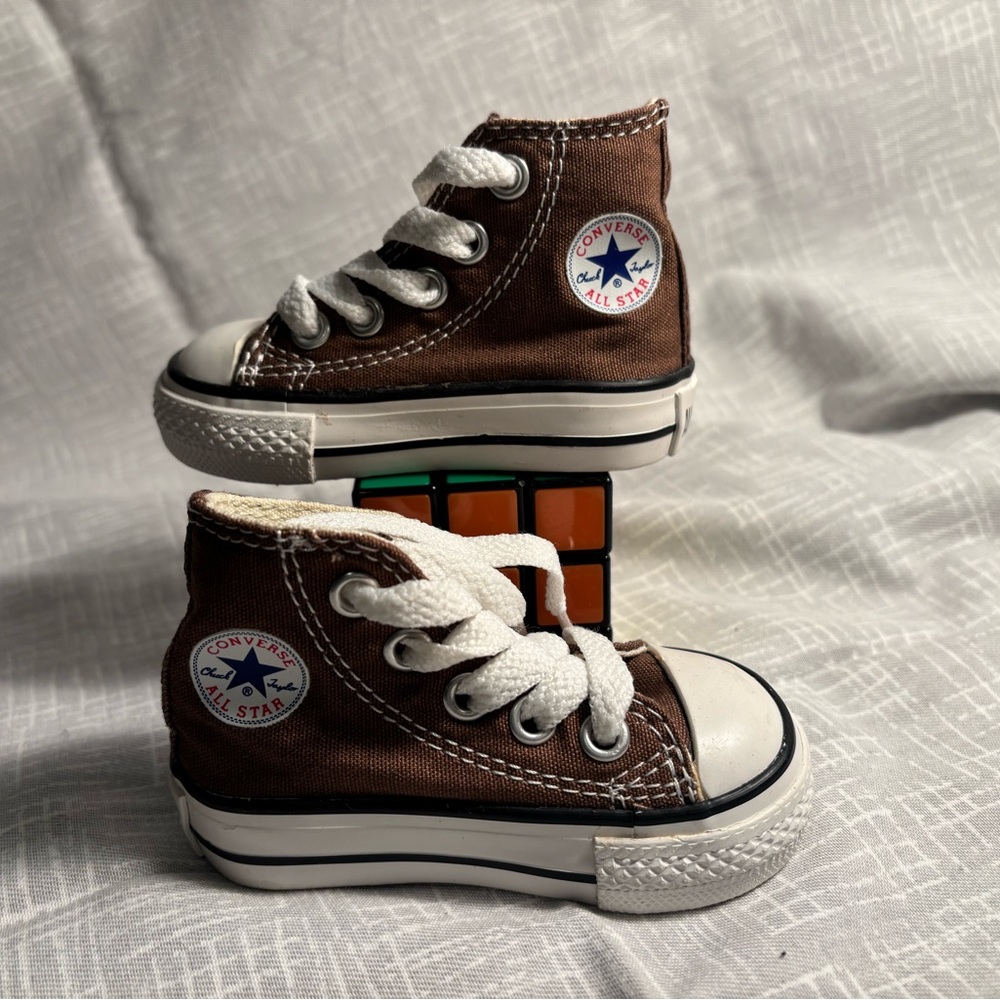 Converse Kids High-Top Chuck Taylor Sneakers NWOT